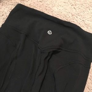 Black Lululemon leggings